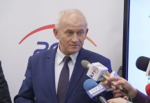 Przy oddziałach ZUS powstaną stacje do ładowania elektrycznych aut. Docelowo PGE wybuduje ich około setki