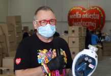 Przerobione maski do nurkowania będą chronić pracowników medycznych. Do szpitali w całej Polsce trafi ich w tym tygodniu 10 tys.