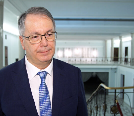 Blisko 200 mld zł dla przemysłu obronnego. Europosłowie sprawdzili znaczenie programu SAFE dla polskich fabryk