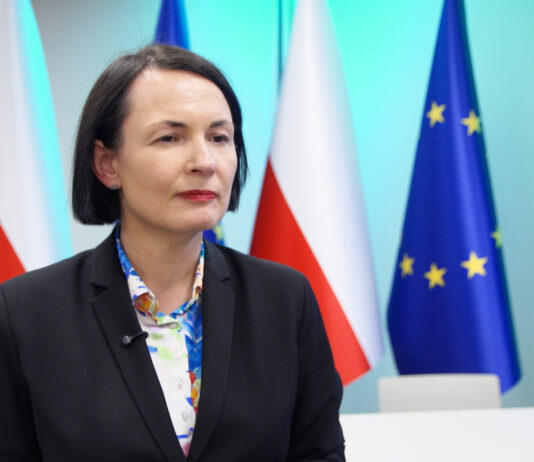 Mała reforma programu Czyste Powietrze wchodzi w życie. Łatwiejszy dostęp do dotacji i wyższe wsparcie na niektóre prace